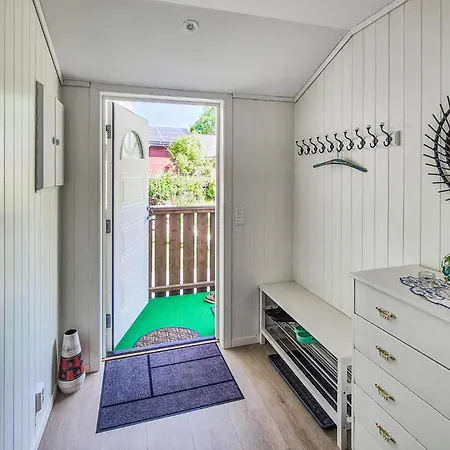 4 Bedroom Stunning In Holiday home