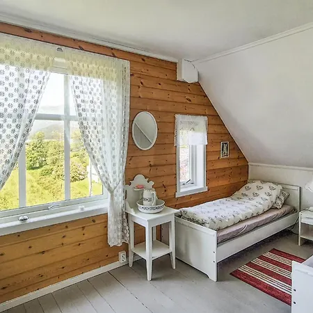Holiday home 4 Bedroom Stunning In *